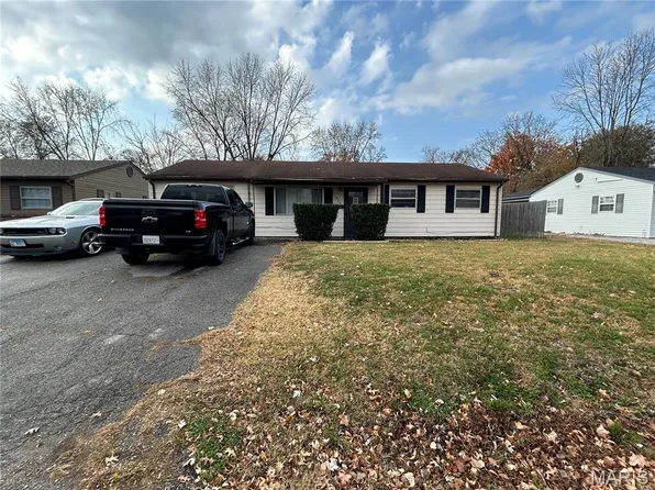 1426 Williams St, Cahokia, IL 62206