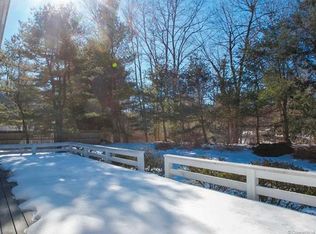 150 Cold Spring Rd, Avon, CT 06001