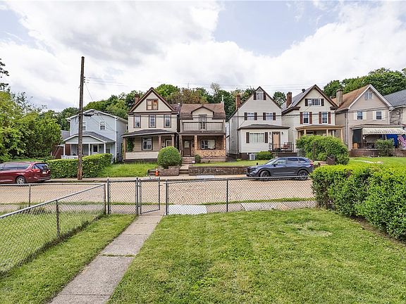 3rd image of 314 Grove St