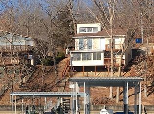 16 Mimosa Rd, Eldon, MO 65072