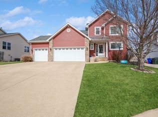 1506 Wheatland Ct SW, Cedar Rapids, IA 52404