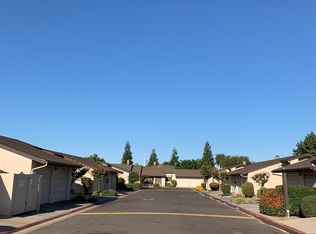 1629 Willow Ave, Clovis, CA 93612