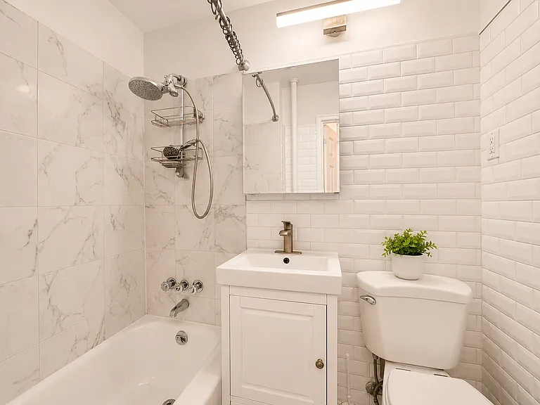 313 E 84th St #1B — Photo 7