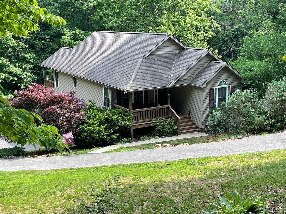 102 Woodlake Dr, Goodview, VA 24095 Zillow