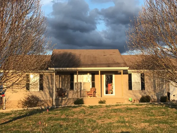 411 Okolona Rd, Livingston, TN 38570