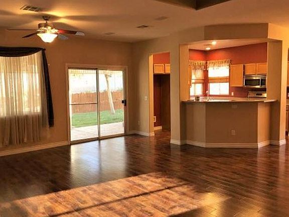 5th image of 1037 Whispering Birch Ave