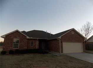43 Peterson Dr, Clinton, OK 73601