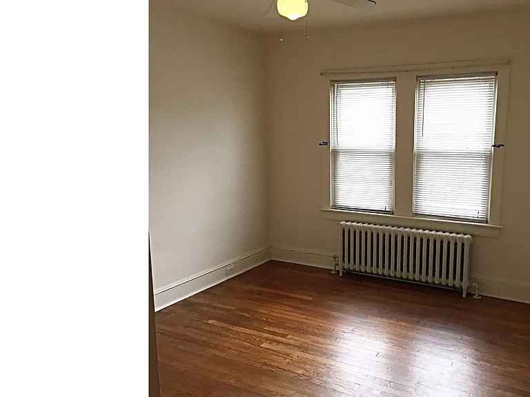 721 Mayflower Ave — Photo 11