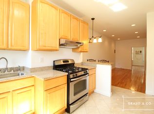 66 Skillman Ave #3R, Brooklyn, NY 11211