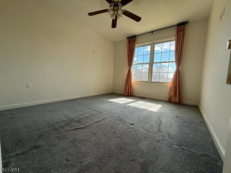 18 Ashley Ct — Photo 7