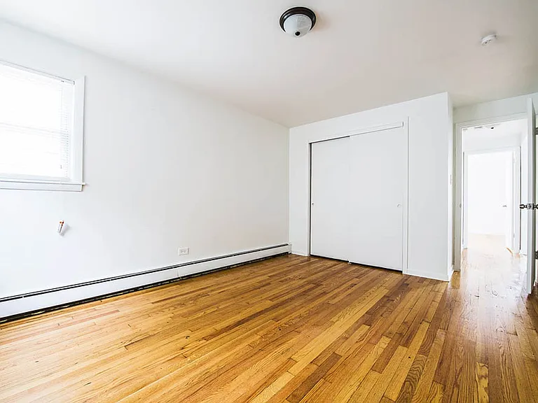 14119-21 S Tracy Ave — Photo 8