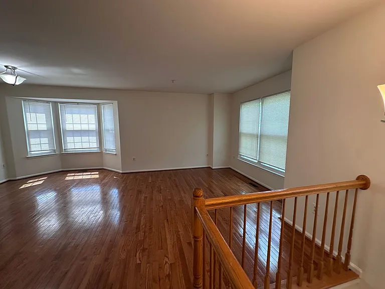 6913 Malachite Pl — Photo 18