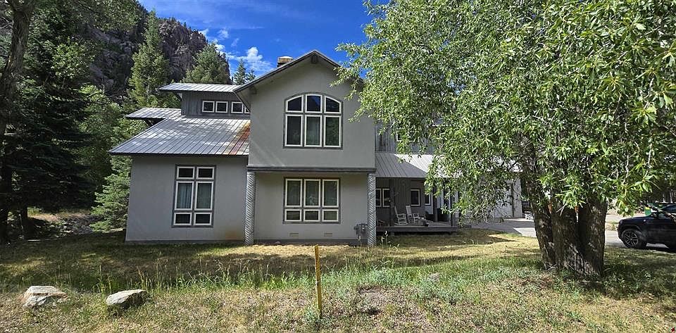 1st image of 96 6th Avenue