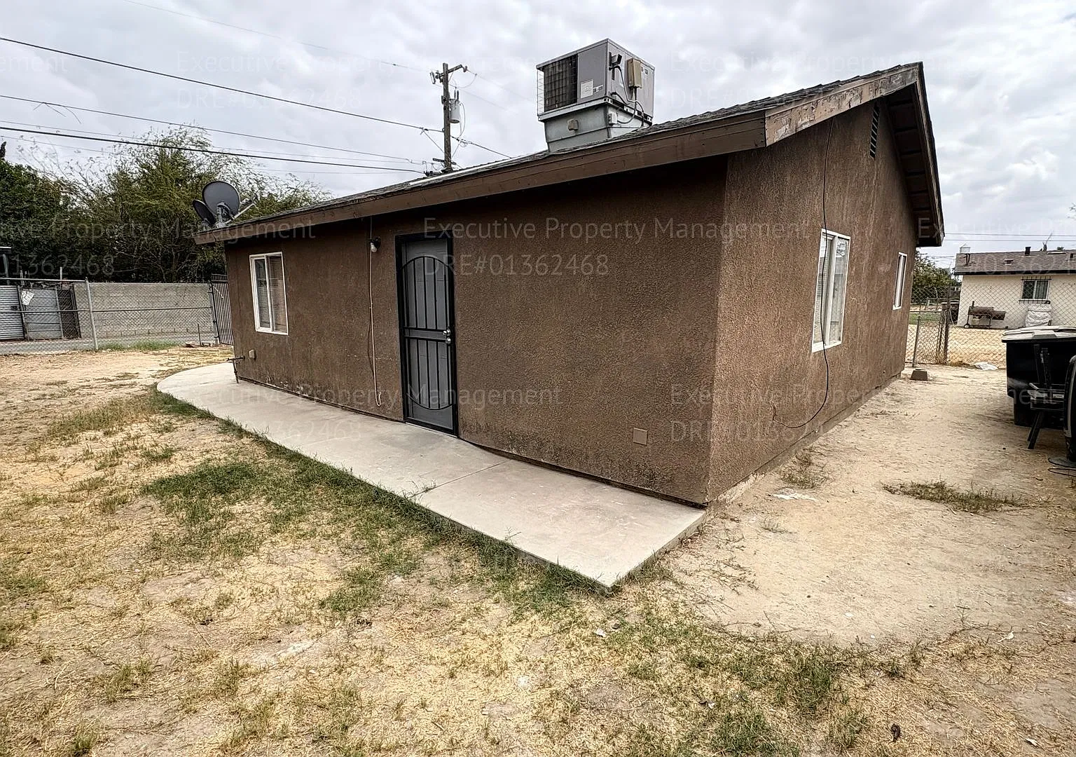 507 S. Brown St — Photo 3