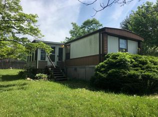 5034 Beaver Rd, Crossville, TN 38572