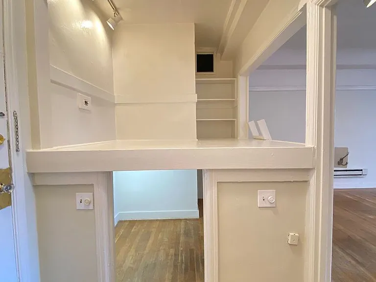 930 Sutter Street — Photo 12