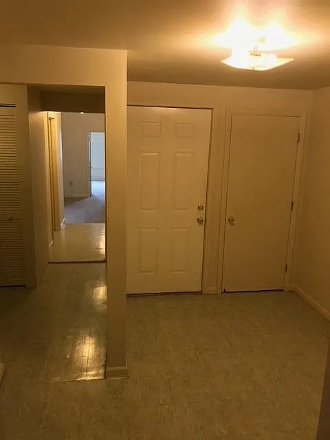 2 bed, 1200 sqft, $1,800 — Photo 2