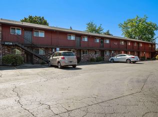 Colonial Villa Apartments, Portland, OR 97220