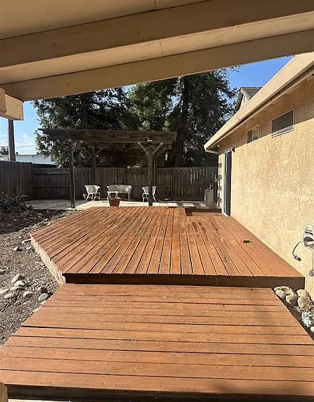 3580 Honeycreeper Dr — Photo 18