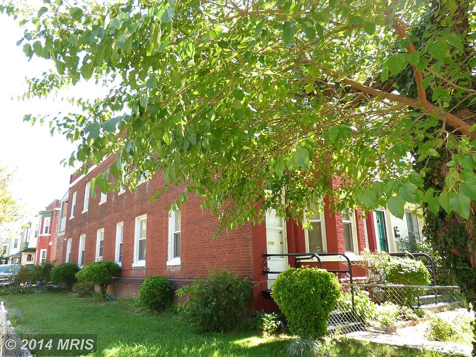 2nd image of 240 Q St NW