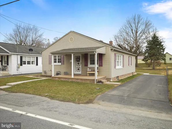 244 W Main St, Fayetteville, PA 17222