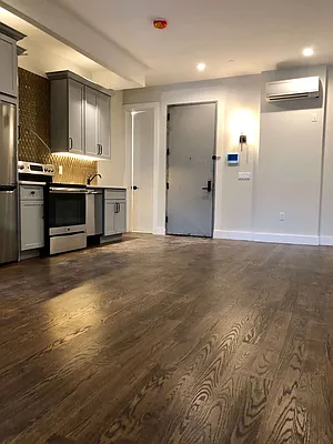 Rented by Nooklyn NYC LLC | media 6