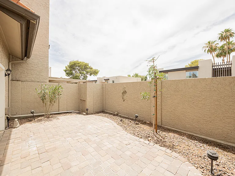 4922 N 42nd Way — Photo 27