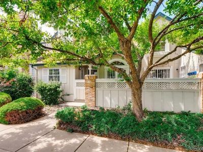 945 S Evanston Cir, Aurora, CO, 80012