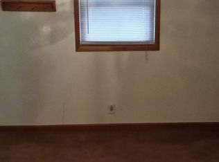 332 Parmely Ave, Elyria, OH 44035