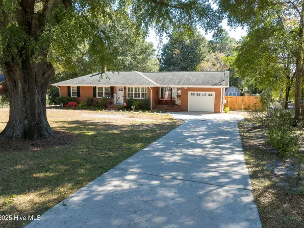 806 Midland Drive, Wilmington, NC 28412