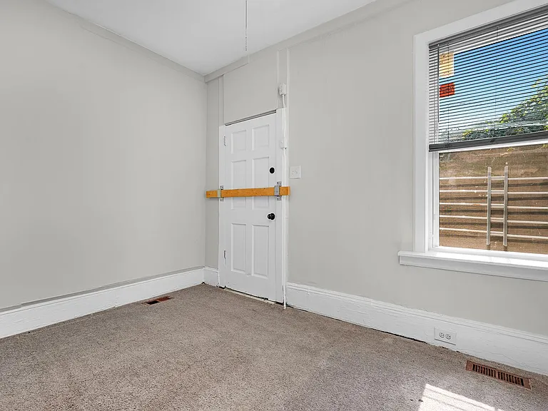 3503 Oakmont Ave — Photo 17