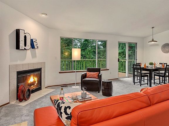 3rd image of 12026 25th Ave NE