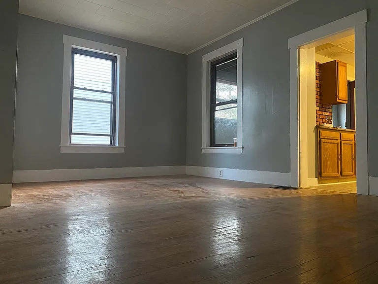 71-73 Sanders St #73A — Photo 11