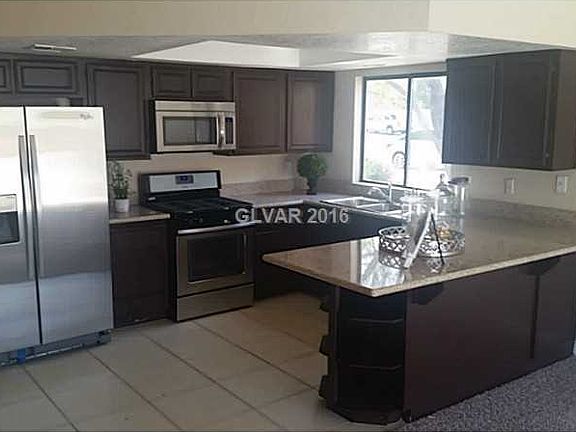 2nd image of 3524 Duffy Cir