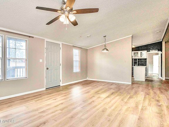 2nd image of 7645 Hunters Ridge Way