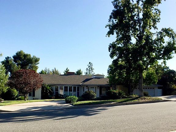 2nd image of 1040 Vista Del Valle Rd