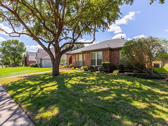 3rd image of 2103 Stillwater Dr