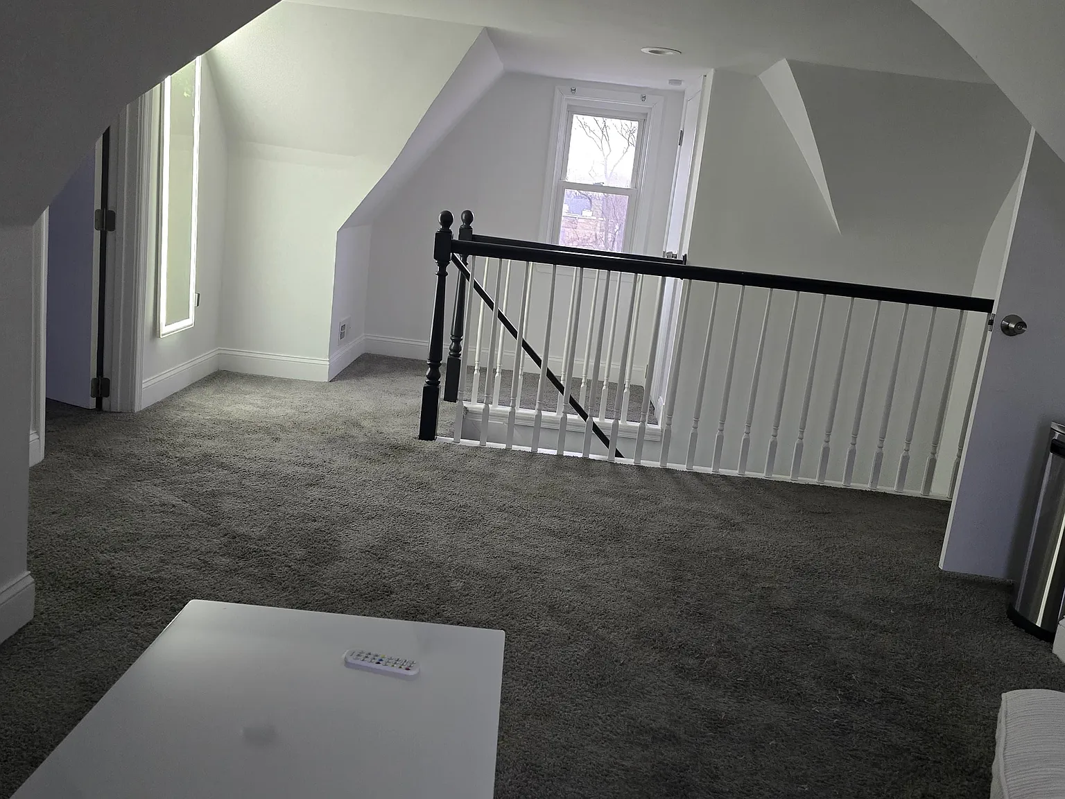 4 bed, 4.0 bath, 2368 sqft, $1,364 — Photo 3