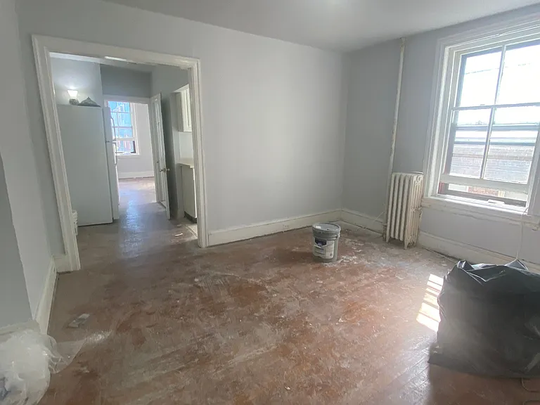 4420 Osage Ave #2R — Photo 1