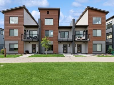 147 Hawthorne Ct #B, Whitefish, MT, 59937