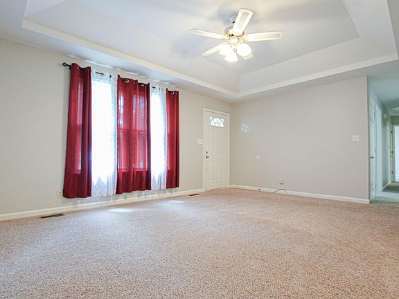 4th image of 517 Aurelia Lynn Dr