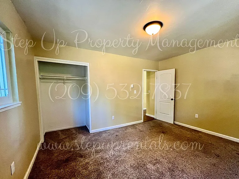 19011 Middle Camp Sugar Pine Rd — Photo 21