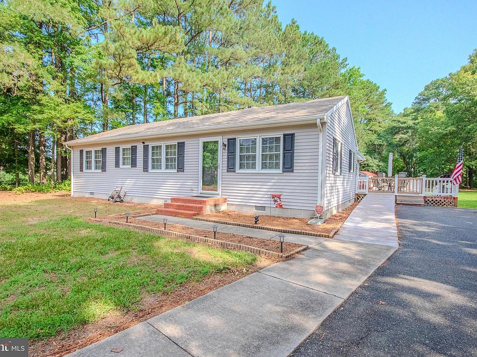1st image of 26608 Nanticoke Rd