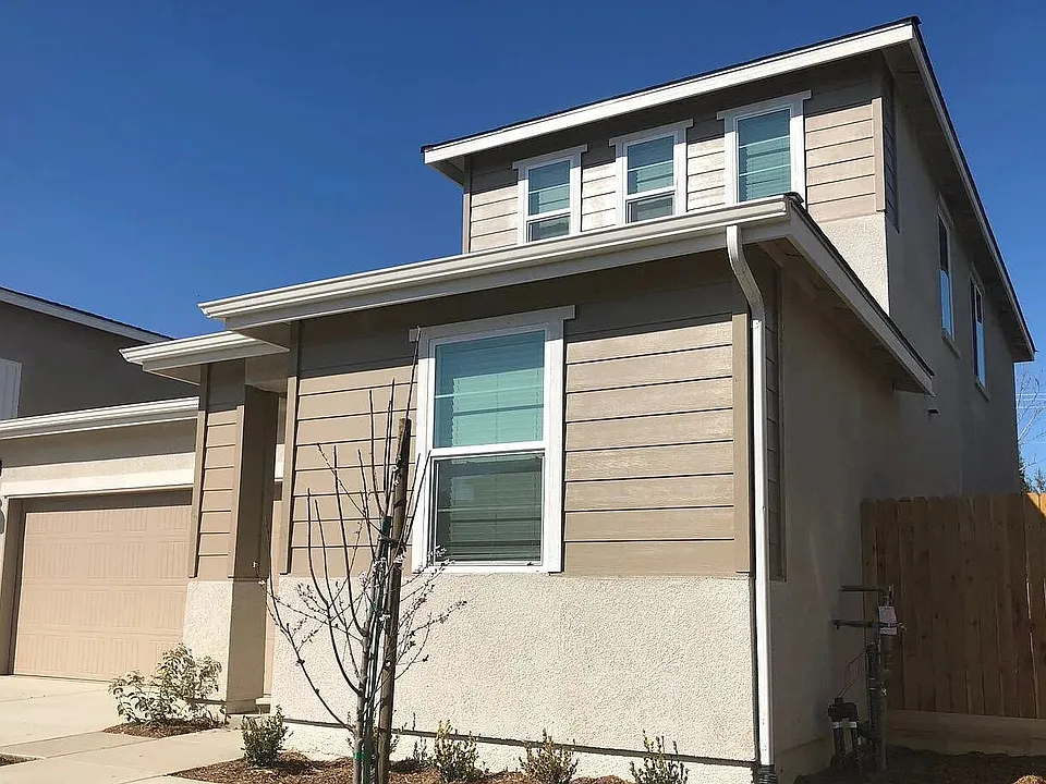 2343 Explorador Dr