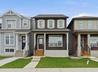 1612 S Rangeview Dr SE, Calgary, AB T3S0C9