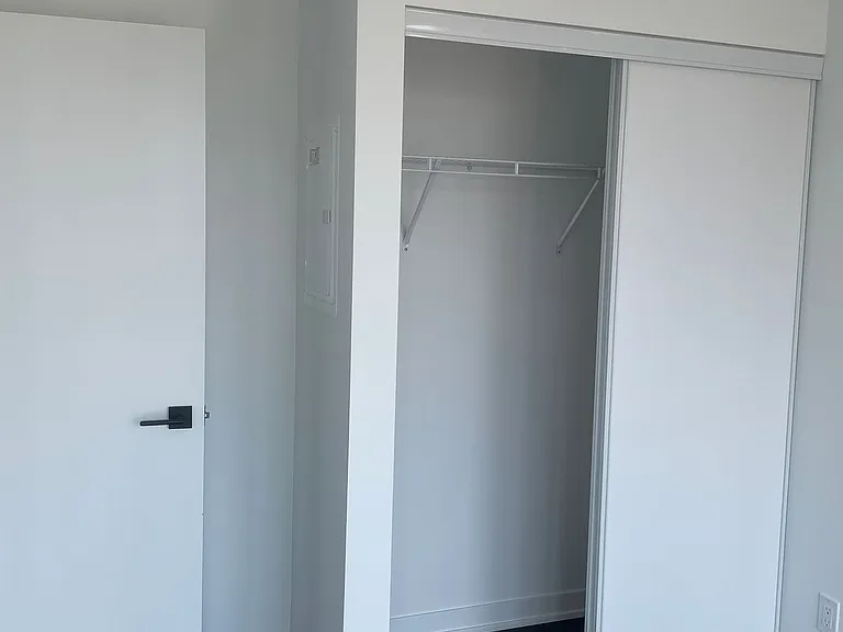 319 Jarvis St #2216 — Photo 5