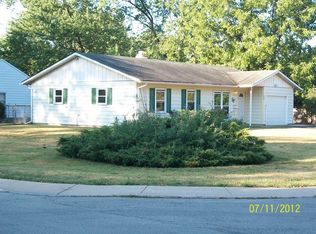 408 Cherry Ln, Glenview, IL