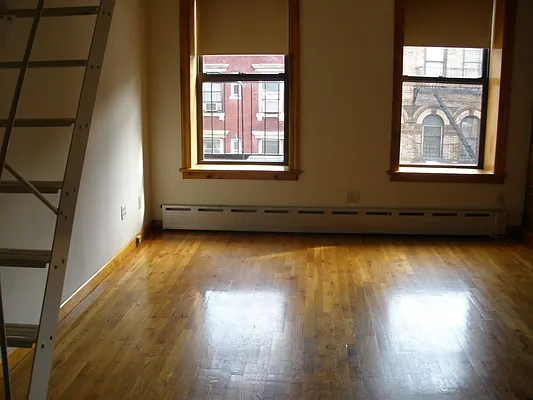 Rented by Ready Group | media 15