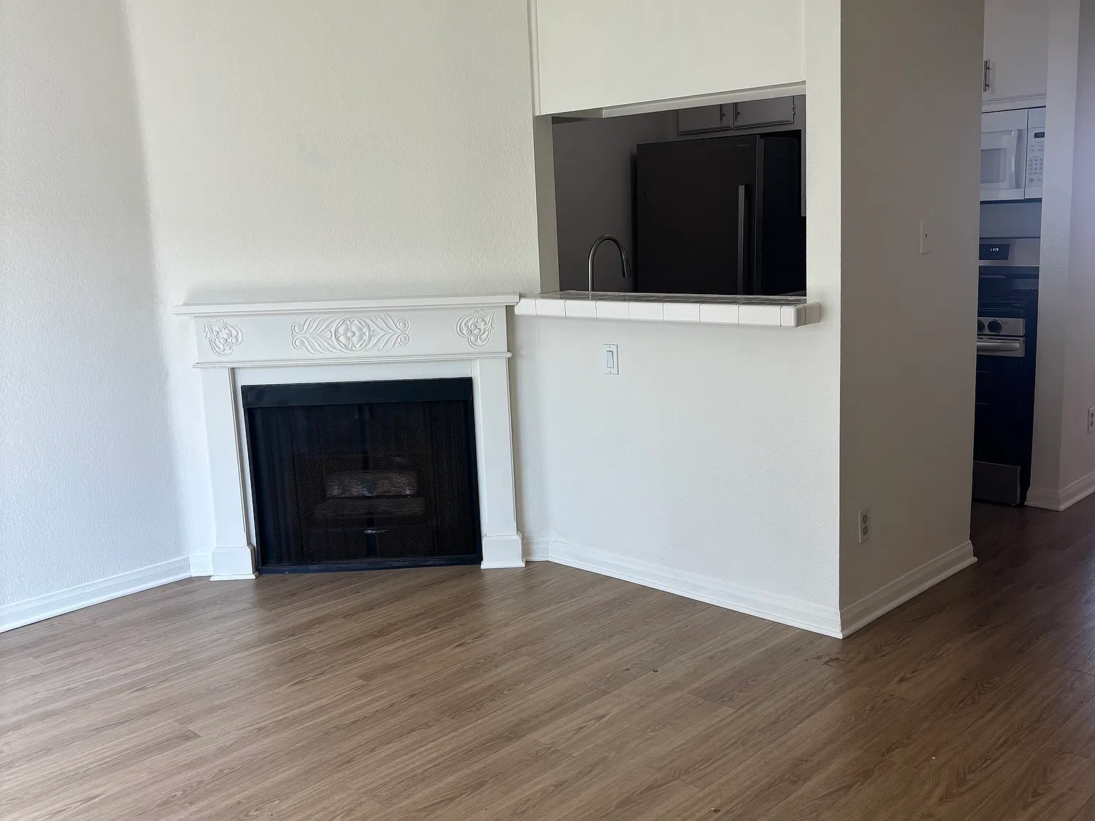 1 bed, 600 sqft, $2,300 — Photo 2