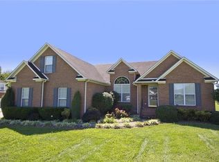 962 Cranford Hollow Rd, Columbia, TN 38401